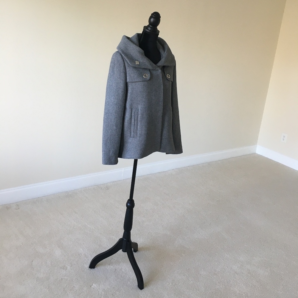 Gray coat - Picture 7 of 8